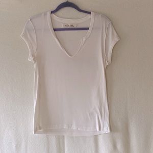 We the Free White V neck Cotton Top Large